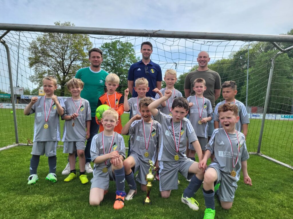 Turniersieg und starker 2. Platz beim Tag des Kinderfußballs 2026